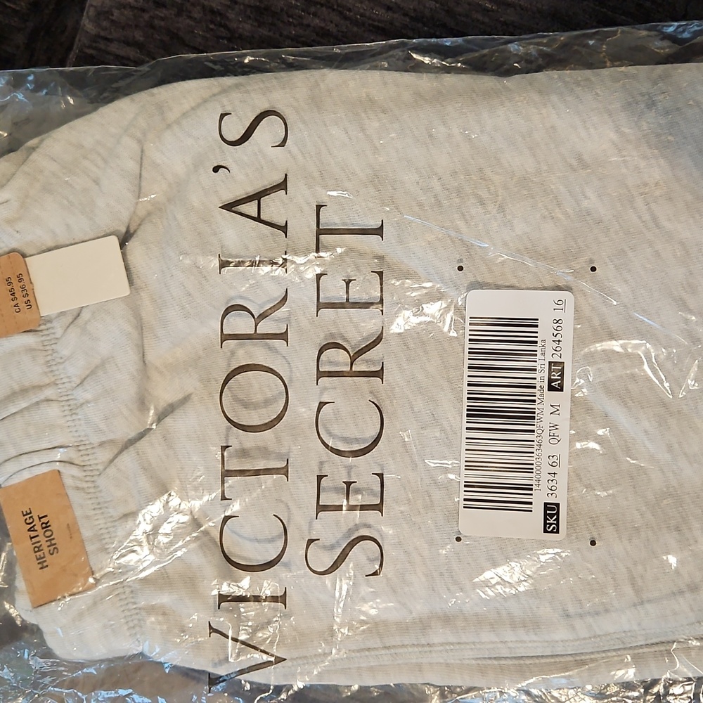 NEW Victoria's Secret Heritage Shorts in Light Gray